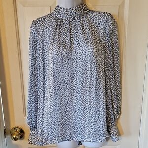 Zara Blue and White Patterned Blouse